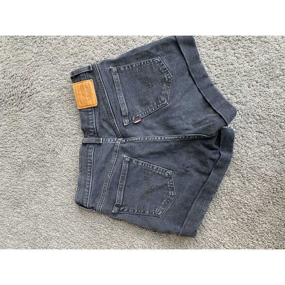 Levis premium denim faded black high rise rolled cuff shorts, size 27 (stretch) - Picture 6 of 9